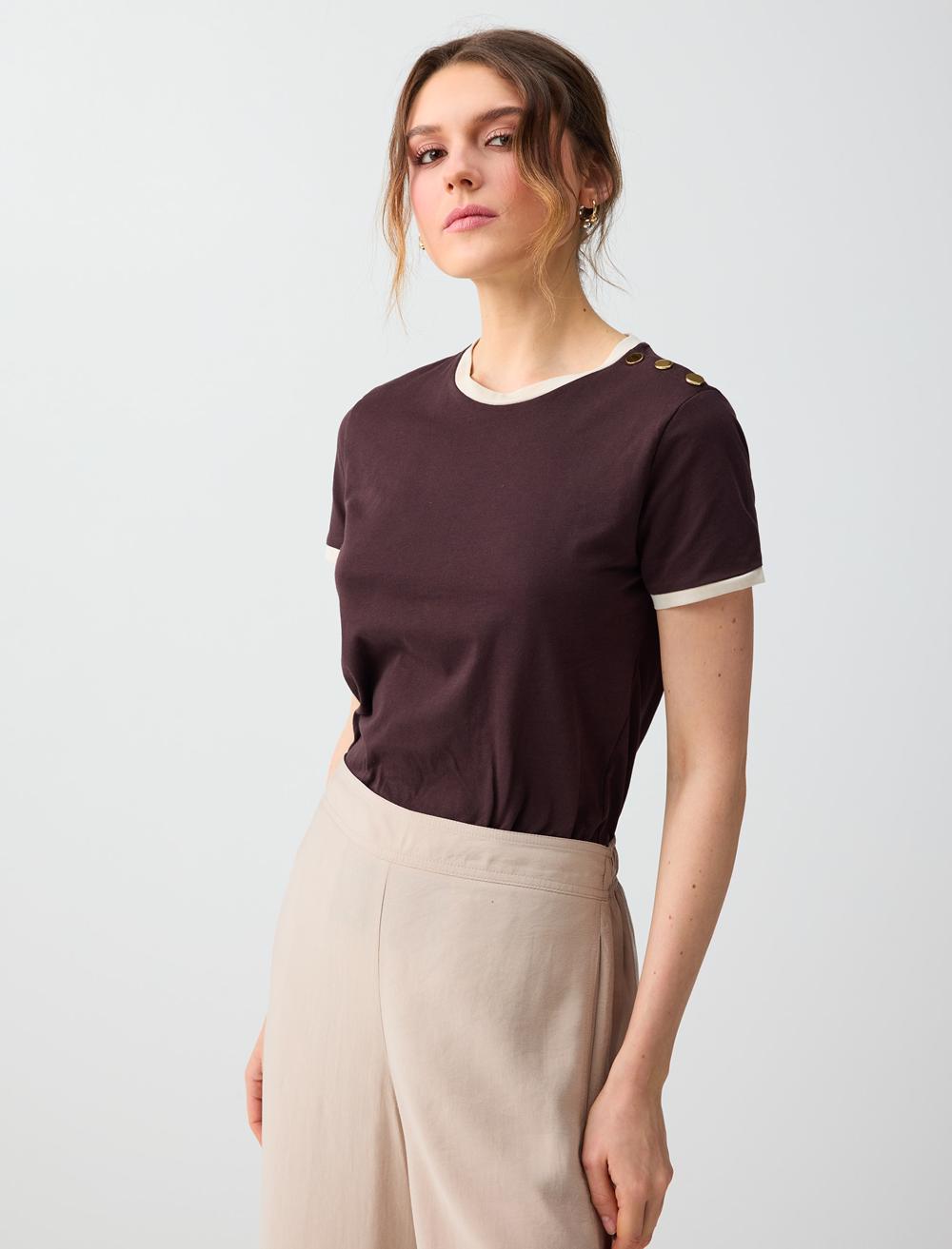 Normal Fit Crew Neck Short Sleeve Blouse - Brown - 6SW035556803