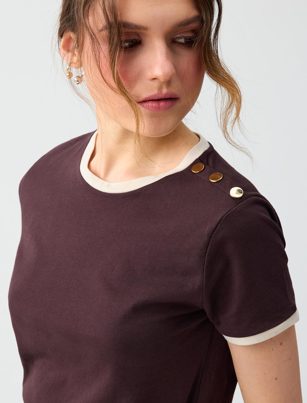 Normal Fit Crew Neck Short Sleeve Blouse - Brown - 6SW035556803