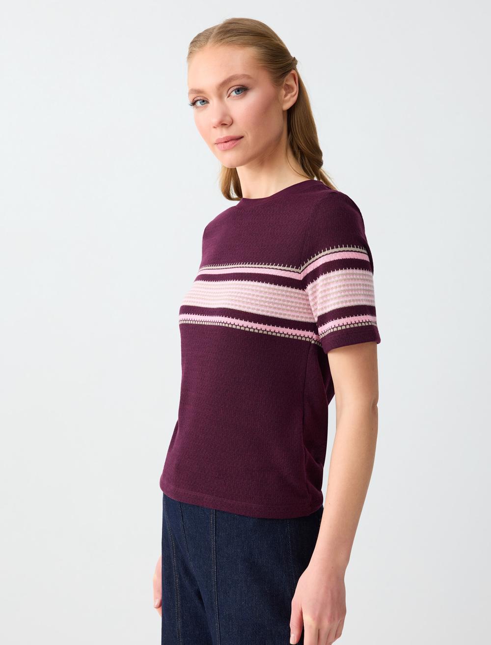 Ss Crew-neck Patterned - Clarroo
