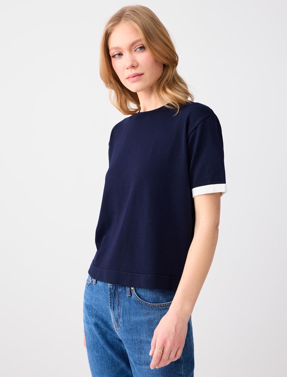 Crew Neck Short Sleeve Knit Blouse