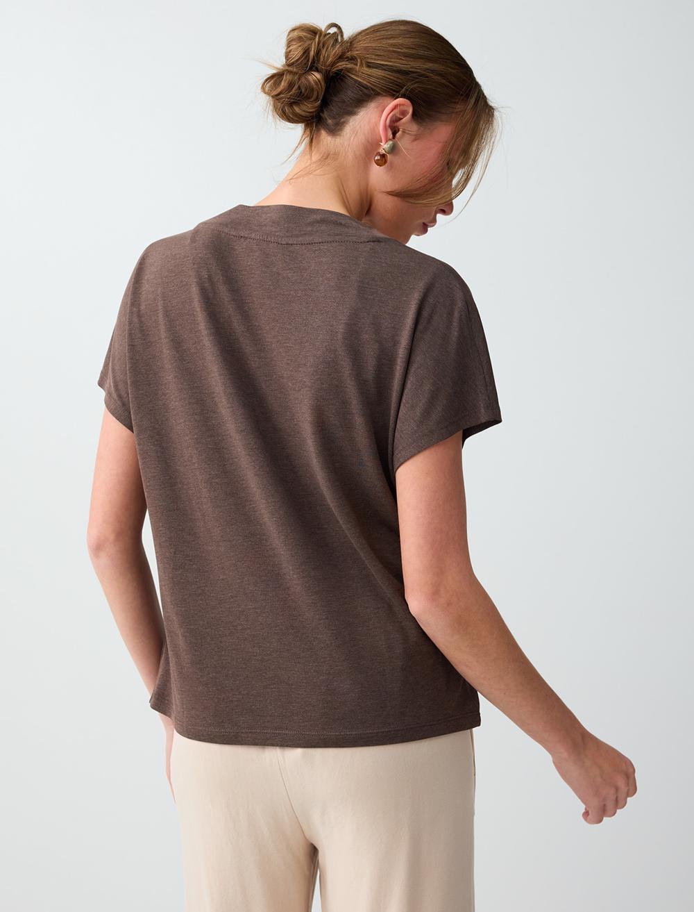 Normal Fit V-neck T-shirt - Bitter Brown - 6SW036645803
