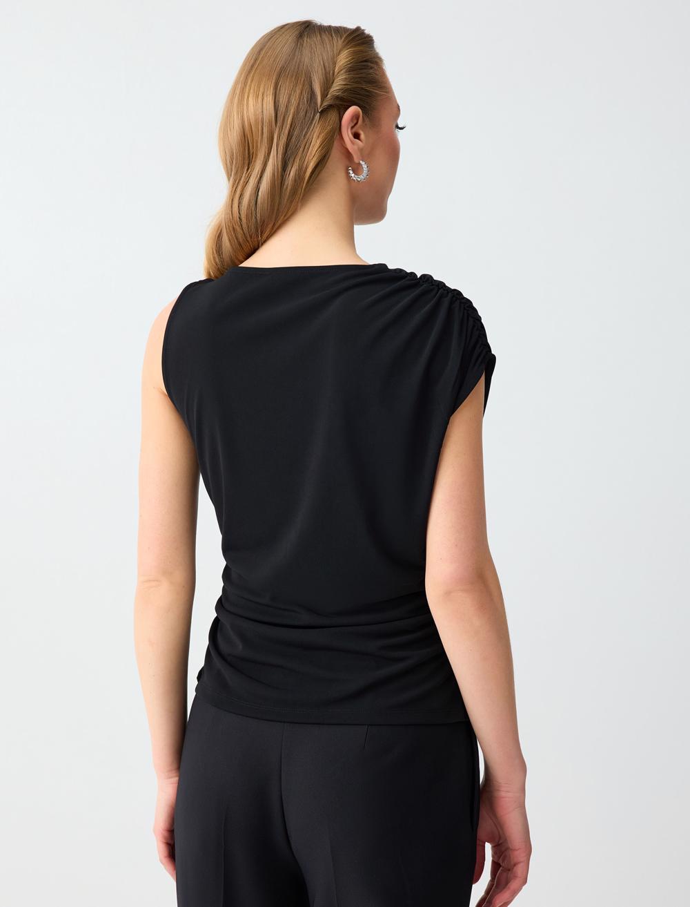 Ss Low Shoulder Slim Fit - Black