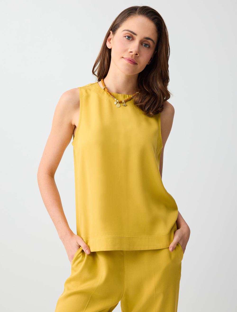 Normal Fit Crew Neck Blouse - Mustard - 6SW036669210