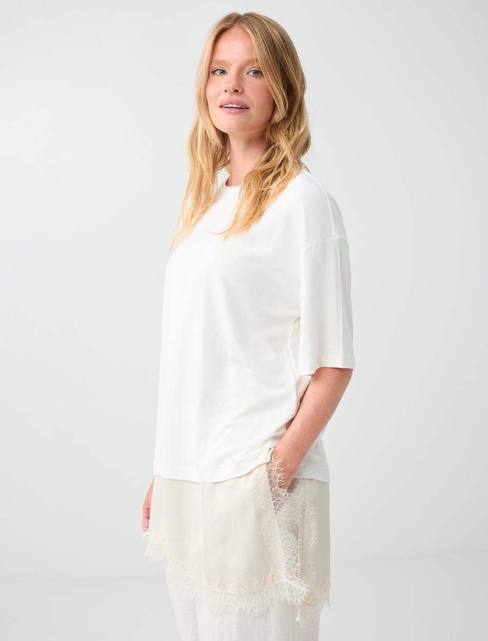 Normal Fit Crew Neck 3/4 Sleeve Blouse - White - 6SW037430106