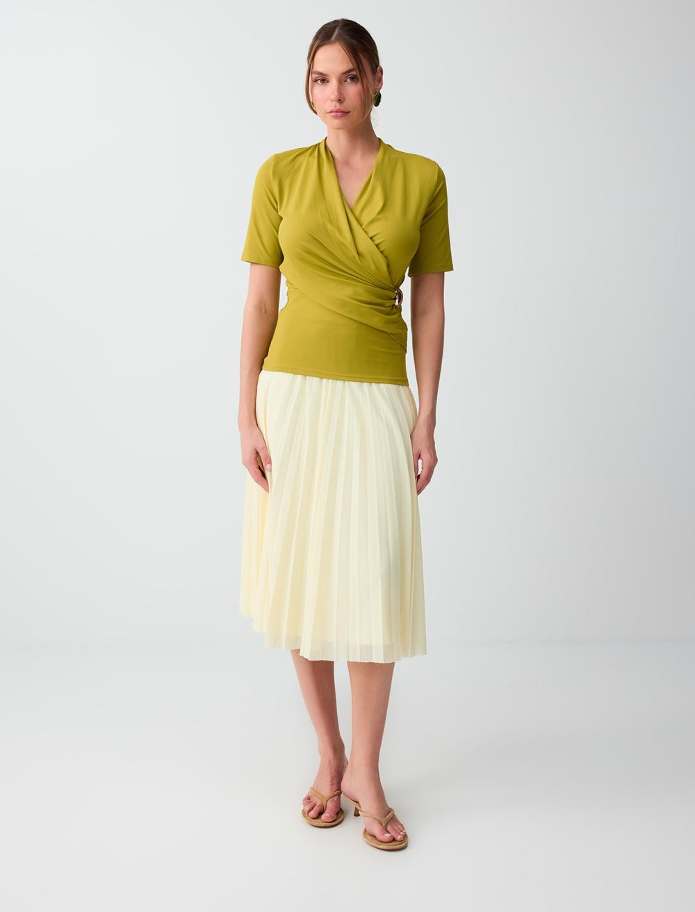 Normal Fit Cache-coeur Short Sleeve Blouse - Green - 6SW037457307