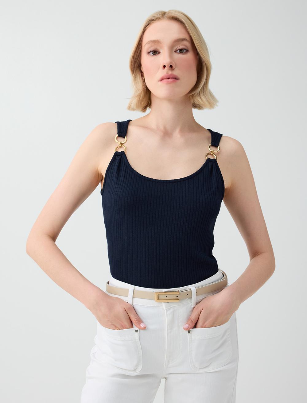 Normal Fit Scoop Neck Sleeveless Blouse - Dark Blue - 6SW037480494