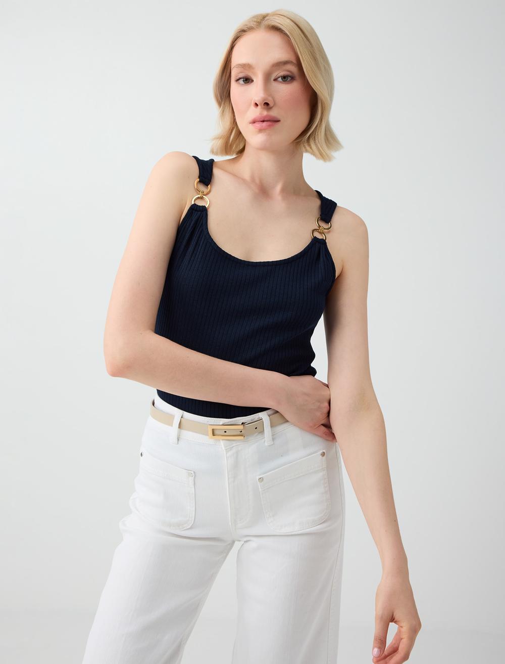 Normal Fit Scoop Neck Sleeveless Blouse - Dark Blue - 6SW037480494
