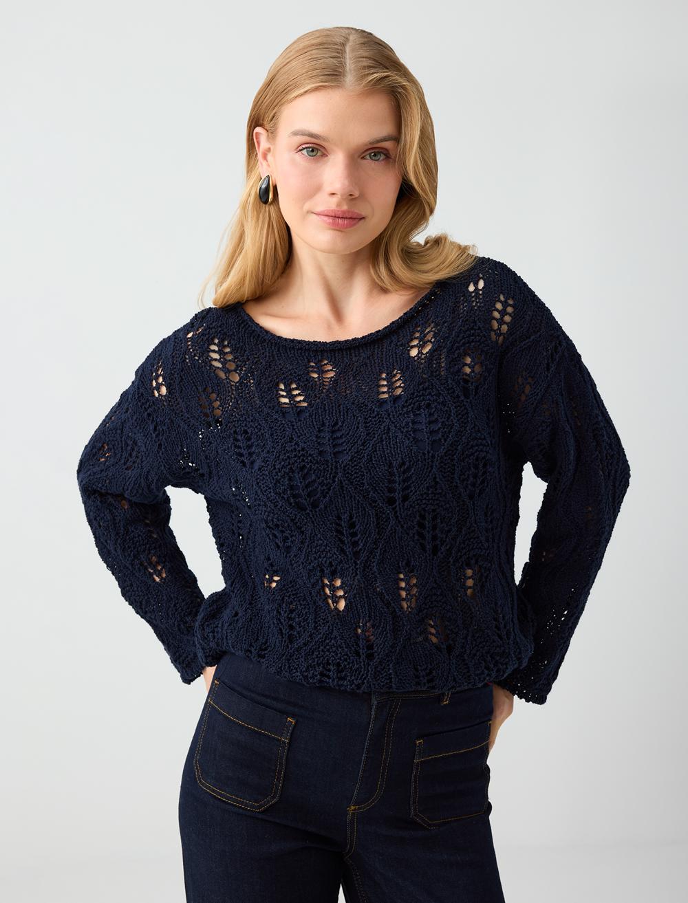 Loose Fit Off-the-shoulder Pullover - Dark Blue