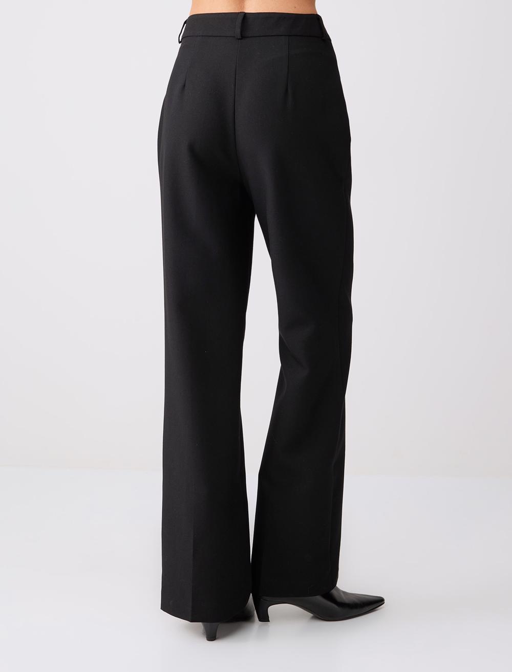 Wide-Leg Relaxed Fit Woven Trousers - 5WW186002