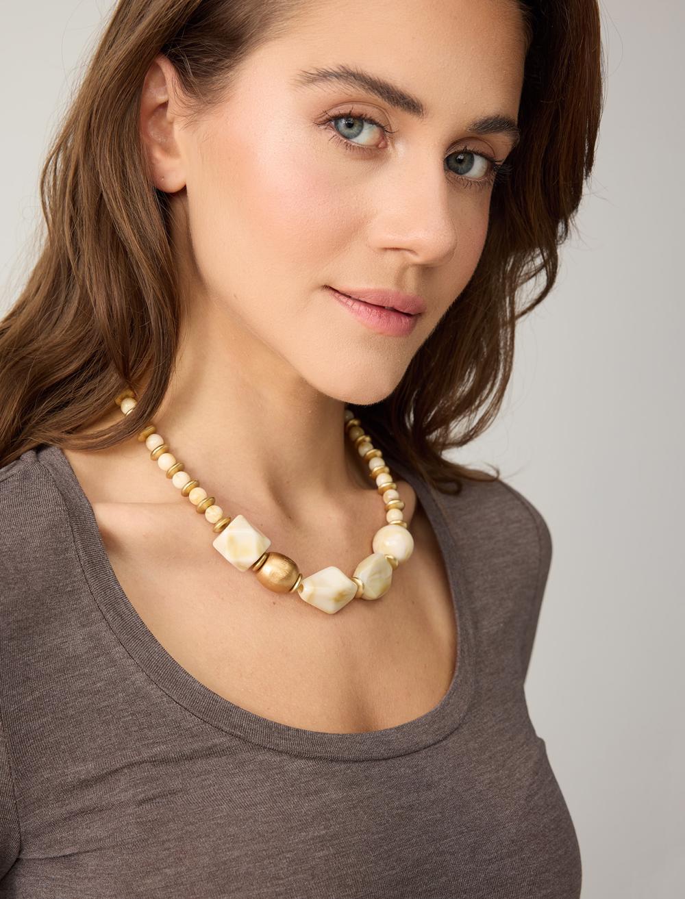 Large Bead Detailed Adjustable Necklace