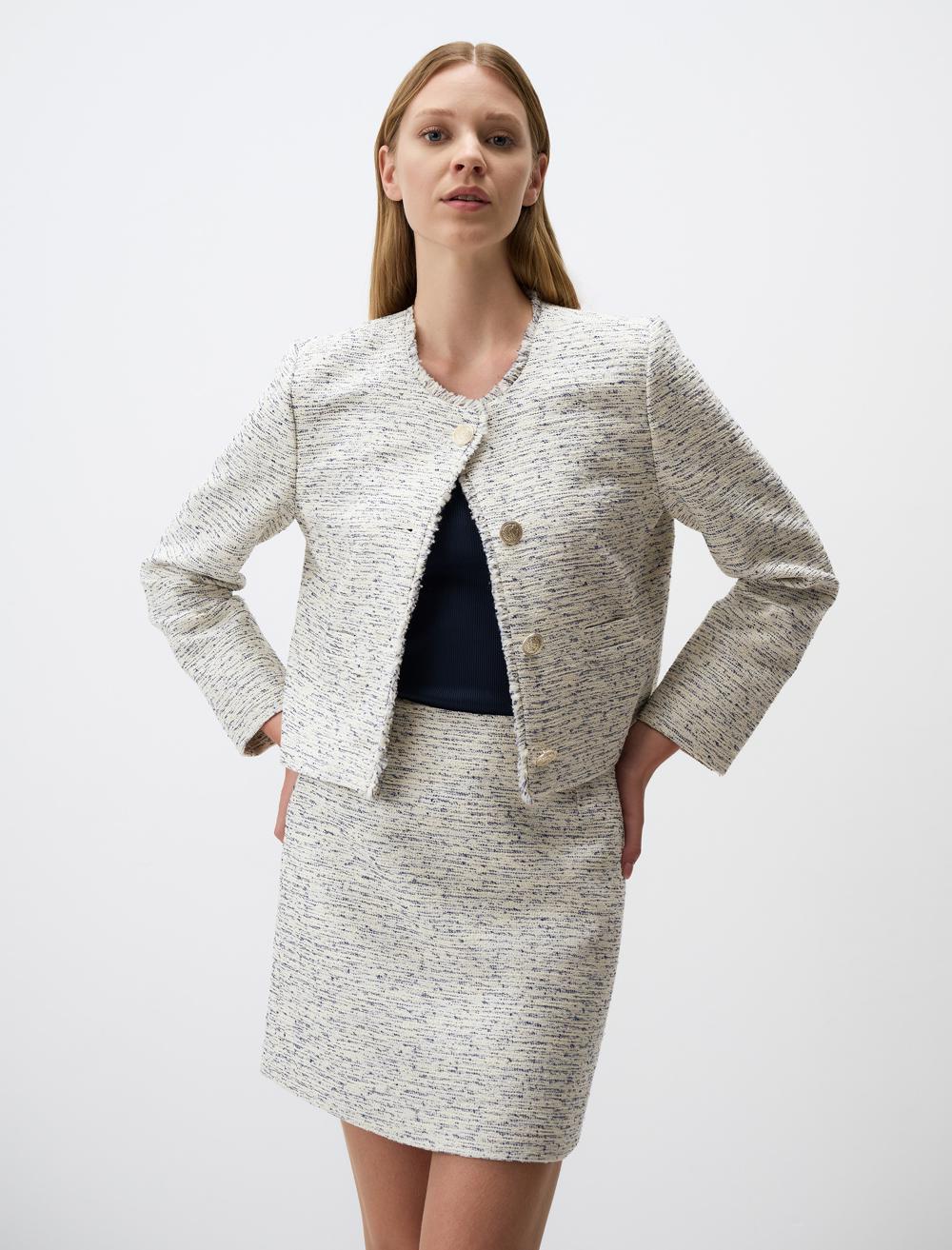 Zero Collar Patterned Woven Jacket
