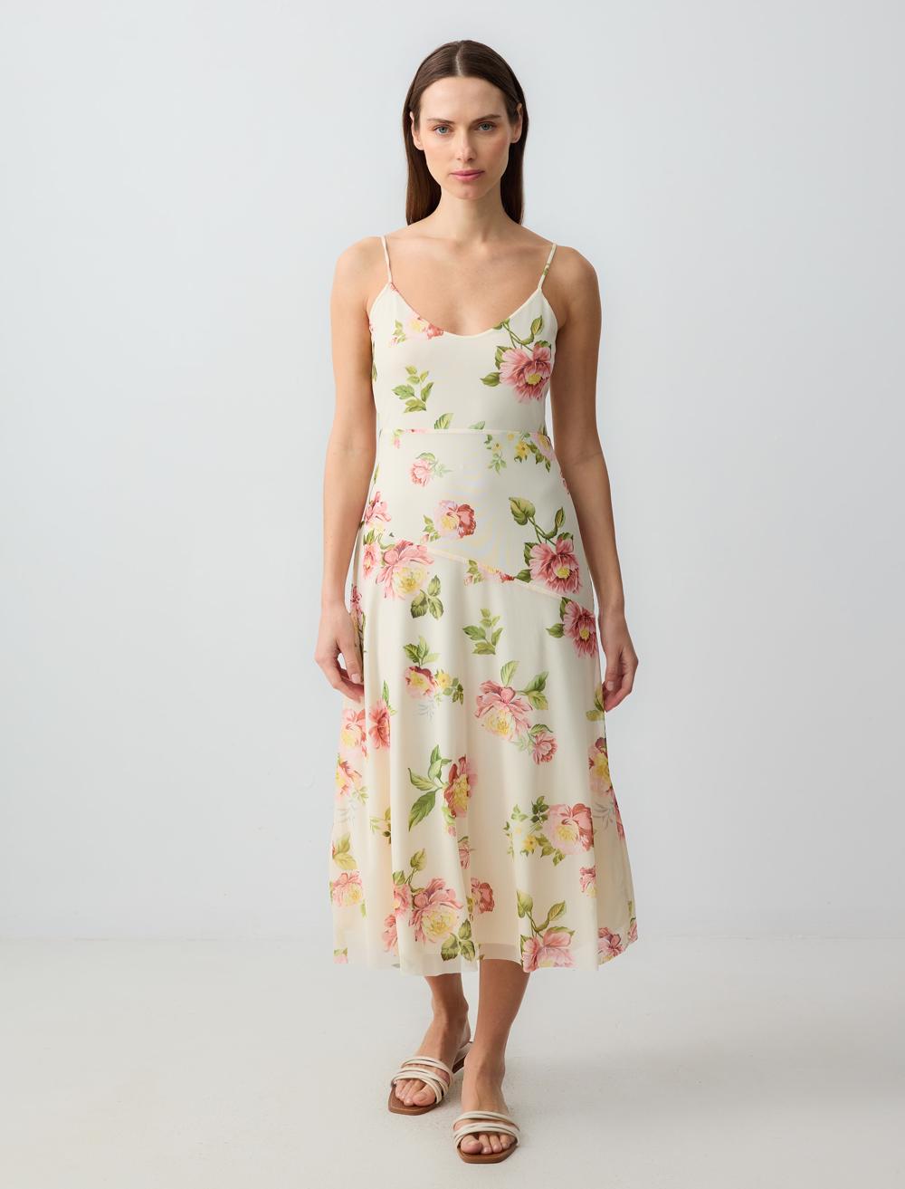 Slim Fit Spaghetti Straps-Sleeve Dress - 5SW063816