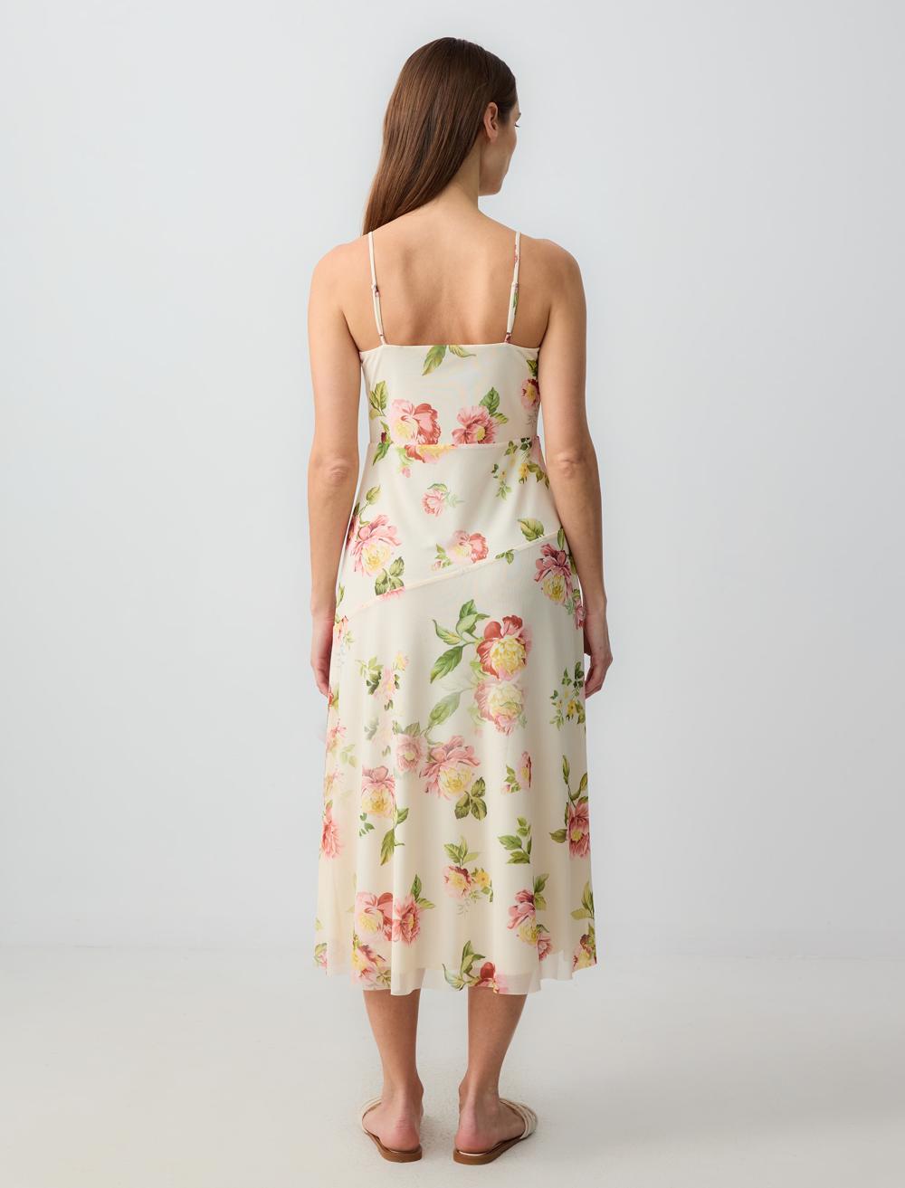 Slim Fit Spaghetti Straps-Sleeve Dress - 5SW063816