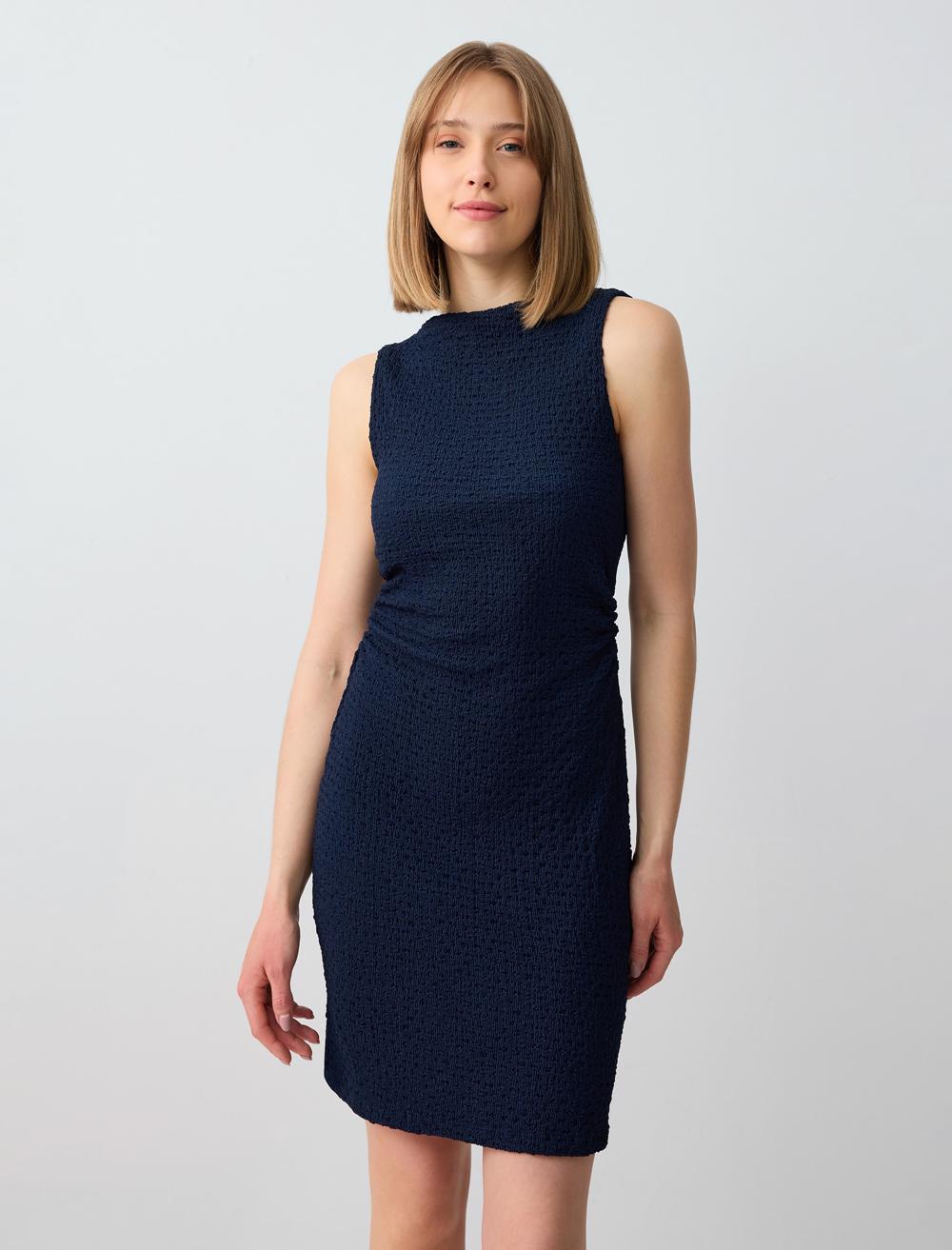 Slim Fit Off-The-Shoulder Sleeveless-Sleeve Dress - 5SW064424