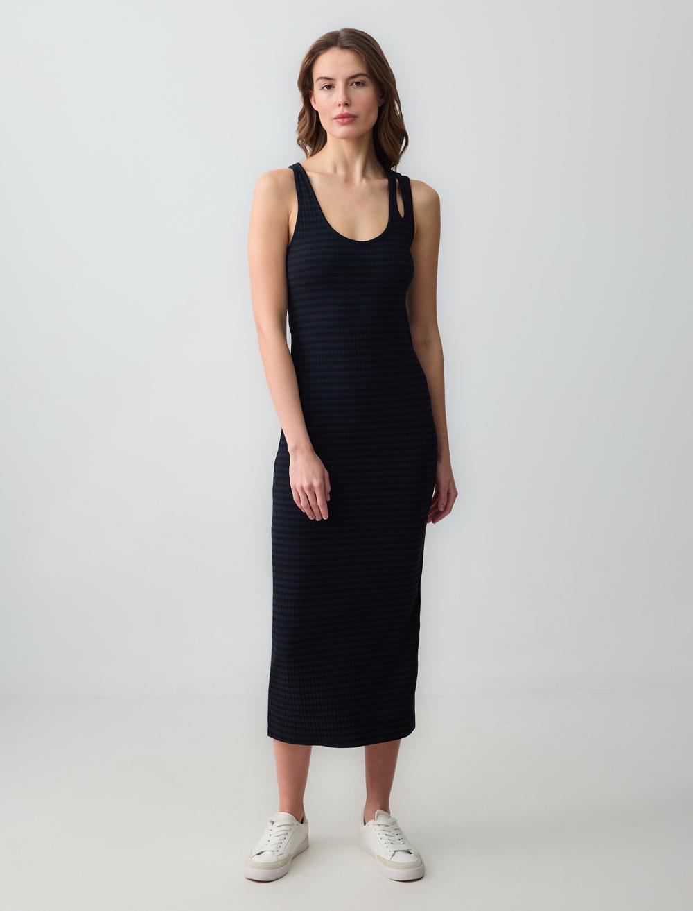 Slim Fit Scoop Neck Sleeveless-Sleeve Dress - 5SW064555