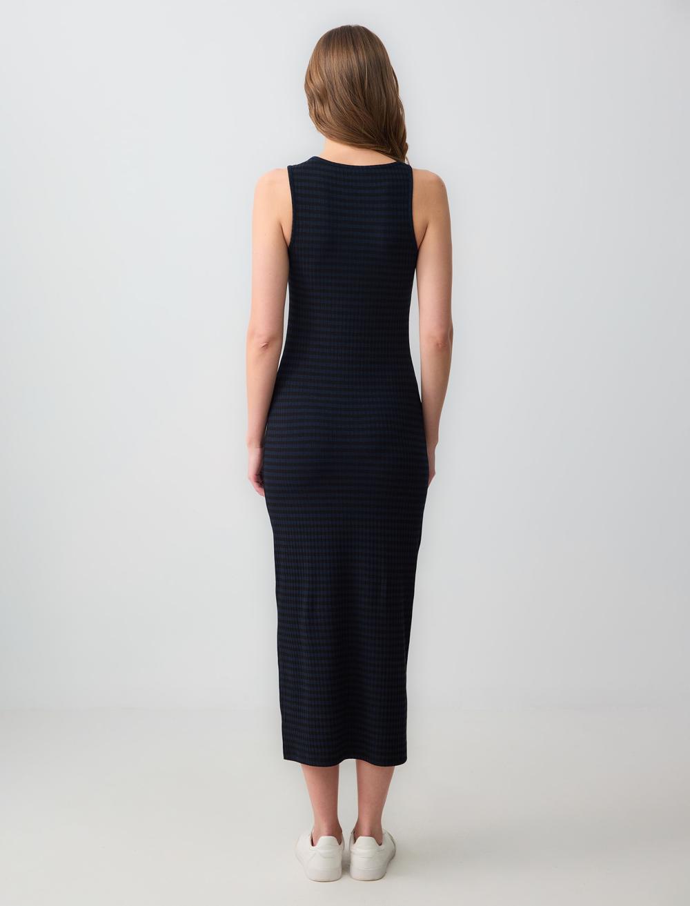 Slim Fit Scoop Neck Sleeveless-Sleeve Dress - 5SW064555