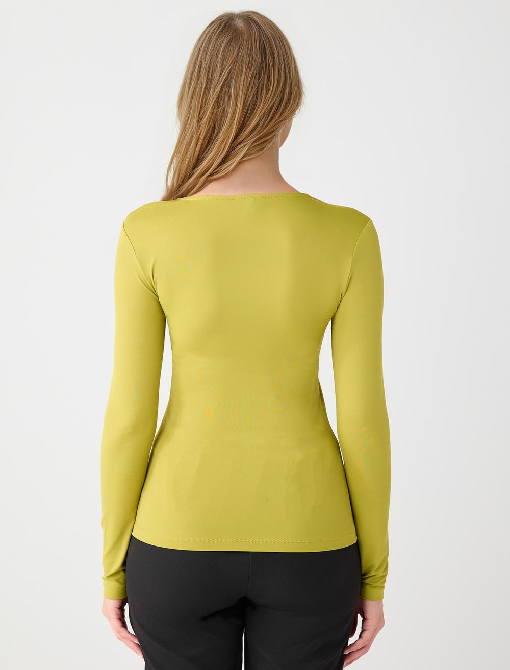 Slim Fit Long-Sleeve Blouse - 5WW035637