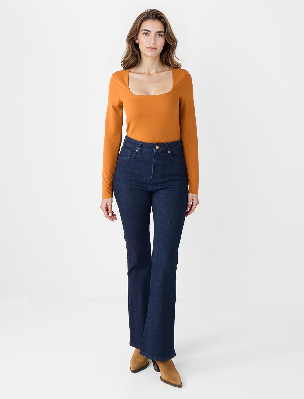 Slim Fit Square Neck Long-Sleeve Blouse - Caramel - 5WW036085217