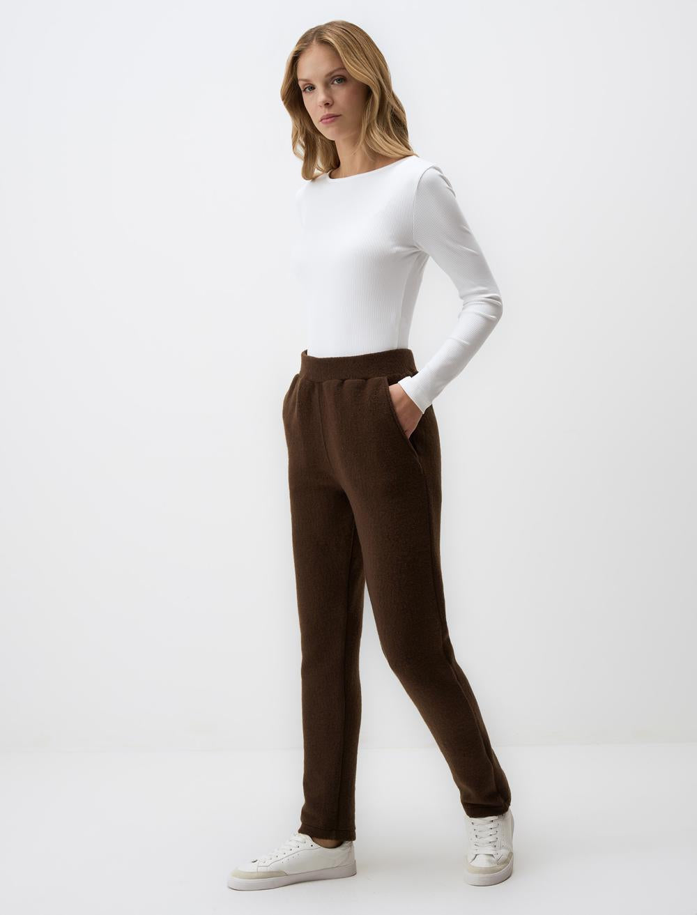 Slim Fit Trousers - 4WW02361024