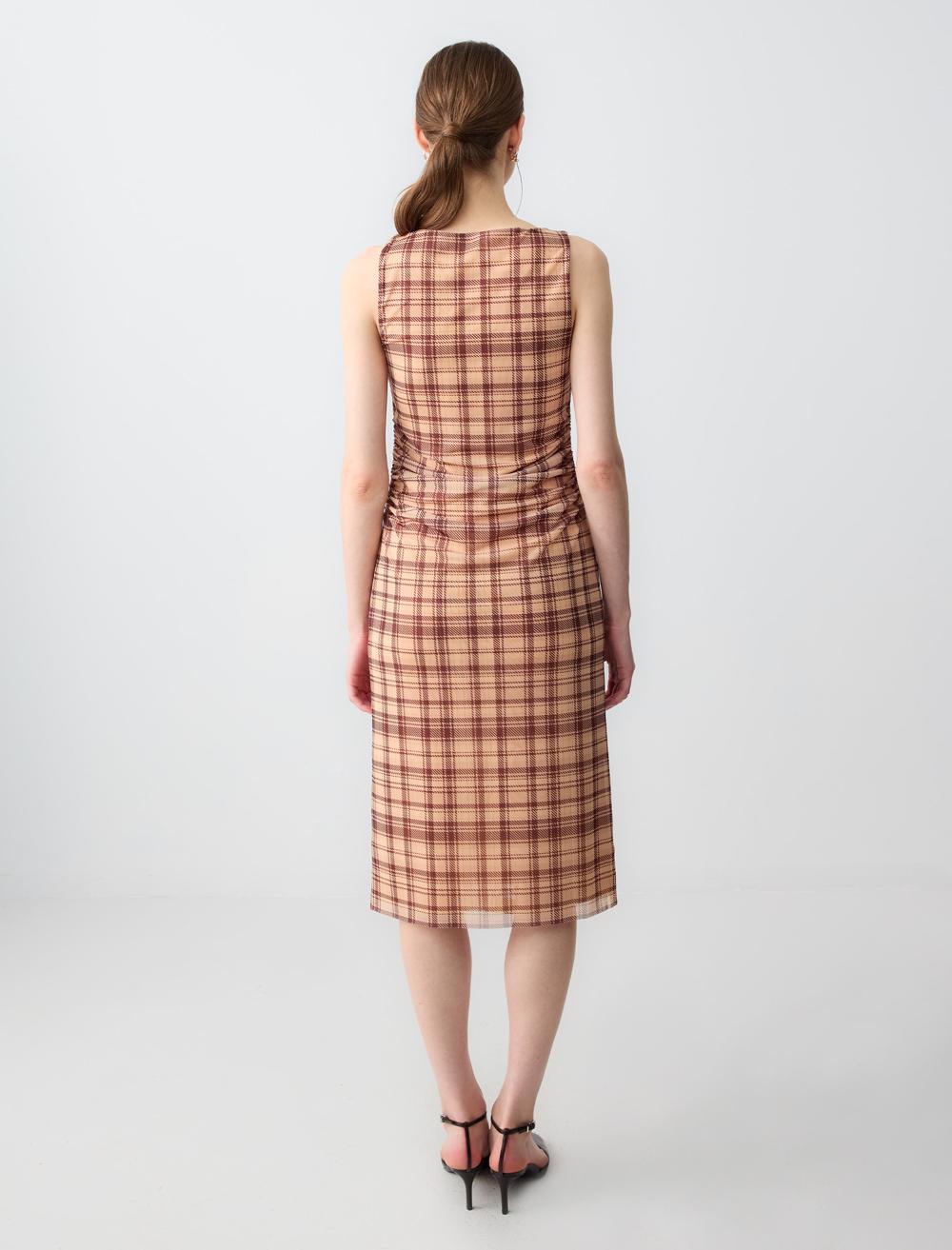 Slim Fit Crew Neck Sleeveless-Sleeve Dress - 5SW063659