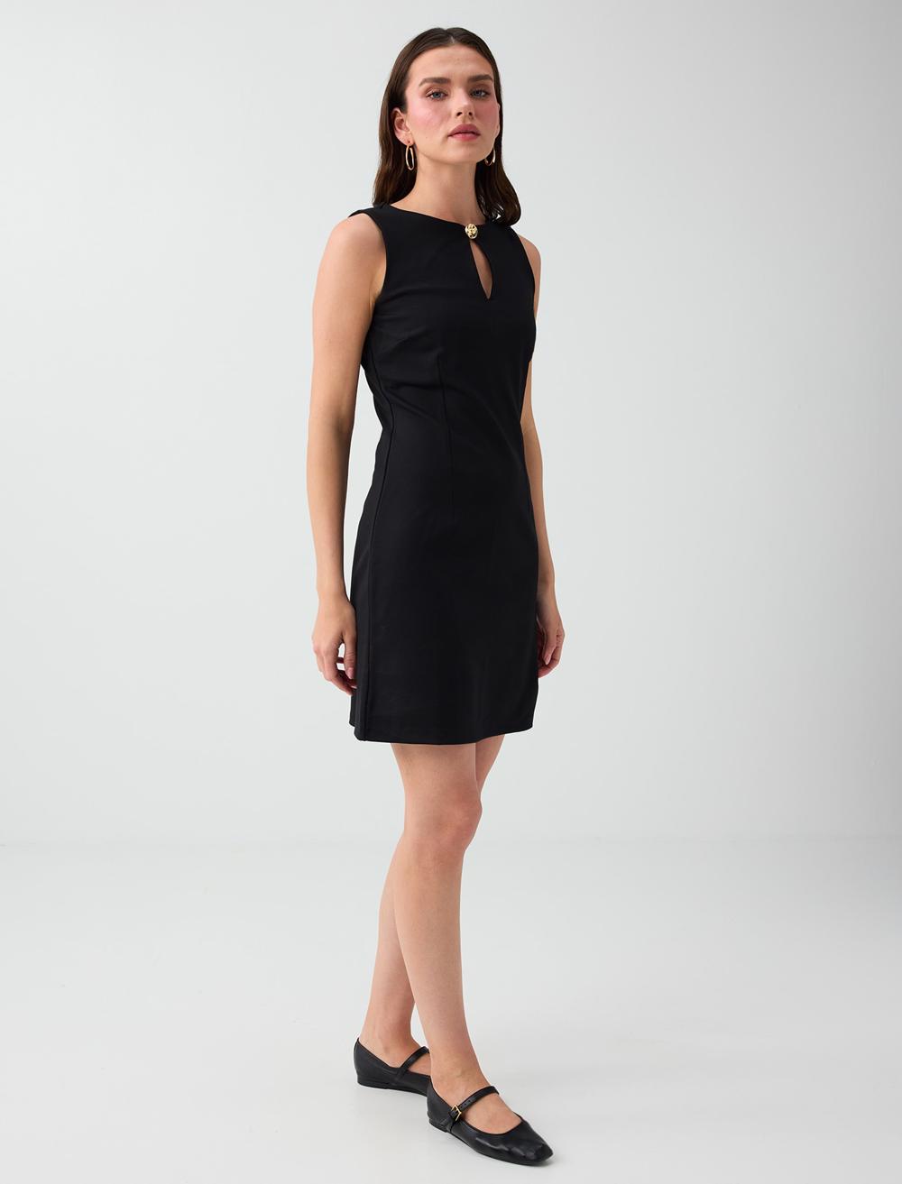 Slim Fit Crew Neck Sleeveless-Sleeve Dress - Black - 5SW064547900