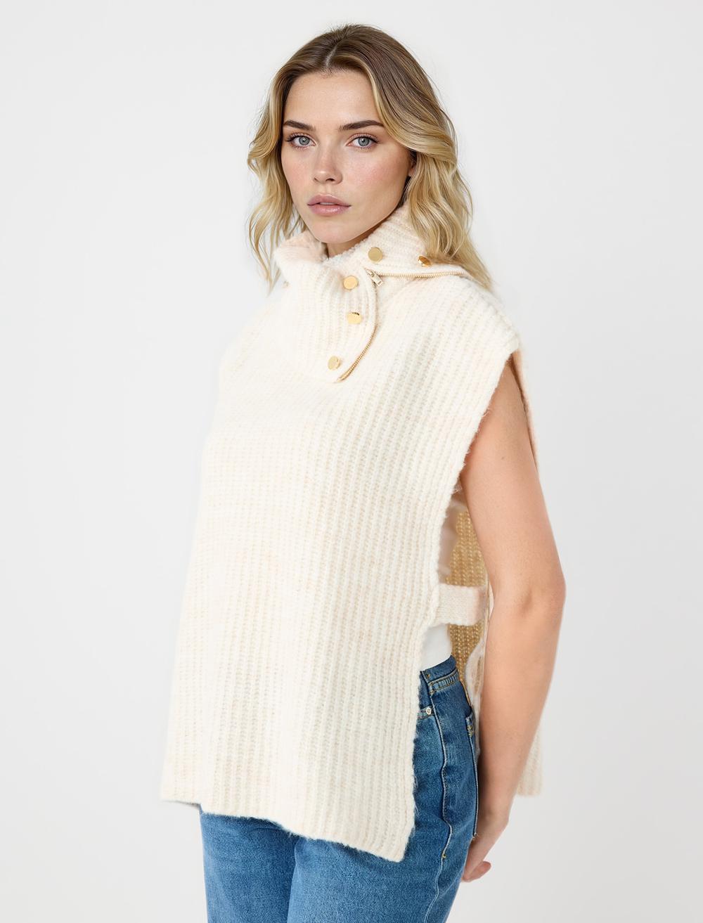 Loose Fit High Collar Sweater - 5WW224226
