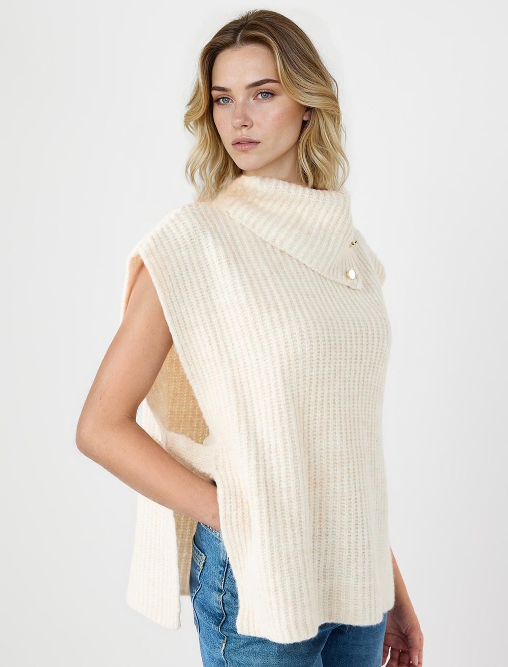 Loose Fit High Collar Sweater - 5WW224226