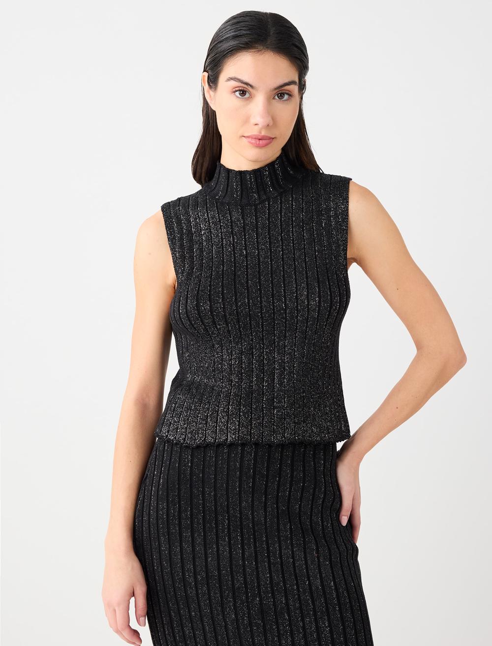 High Collar Sleeveless-Sleeve Blouse - Black - 5WW034167900