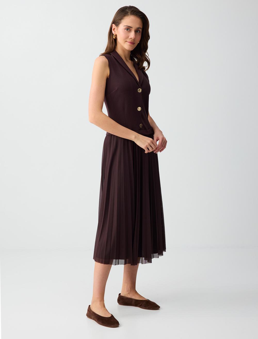 Normal Fit V-Neck Dress - Brown - 6SW065513803