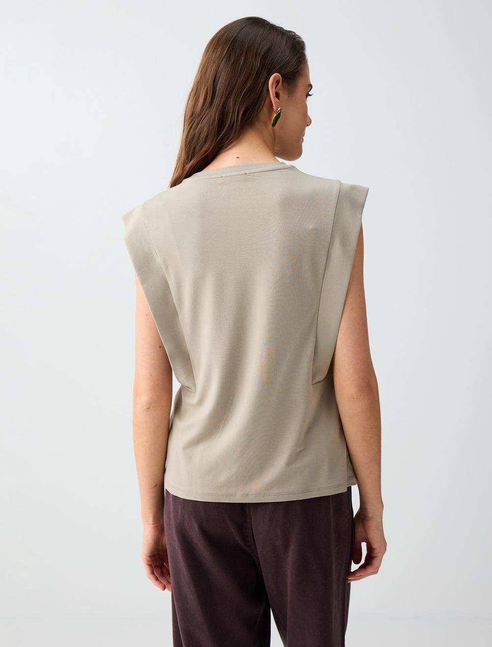 Normal Fit Crew Neck Blouse - Beige - 6SW036637927