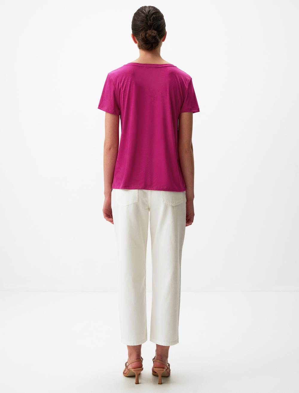 Straight Fit V-Neck Short Sleeved Basic T-Shirt - Fuchsia