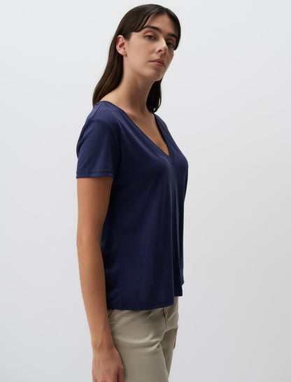 Straight Fit V-Neck Short Sleeved Basic T-Shirt