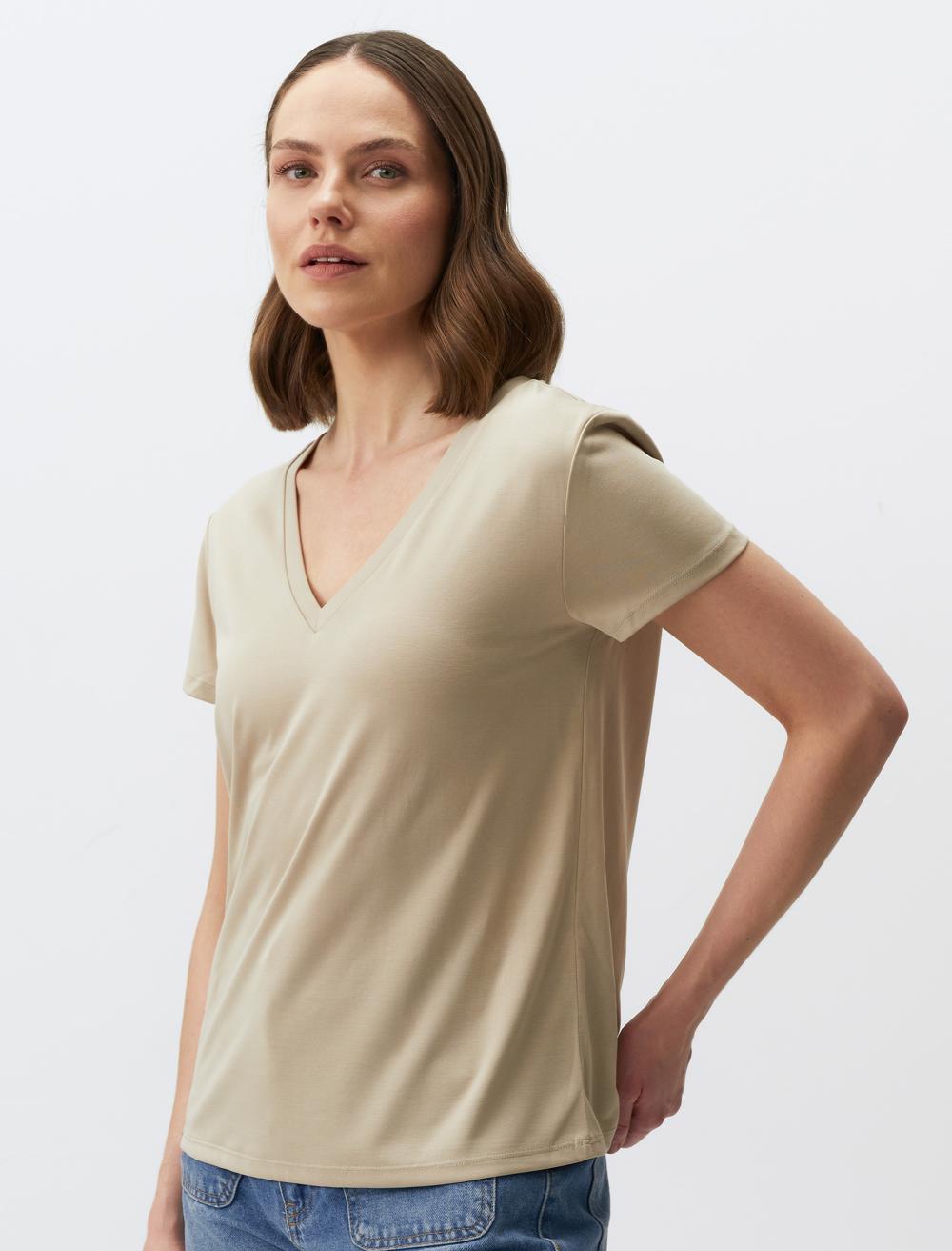 Straight Fit V-Neck Short Sleeved Basic T-Shirt - Beige