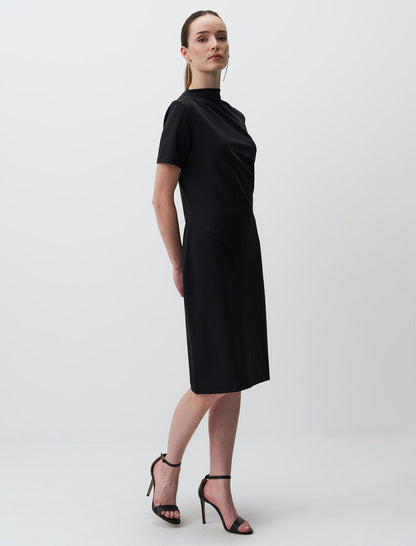 Zero Neck Short Sleeve Midi Dress