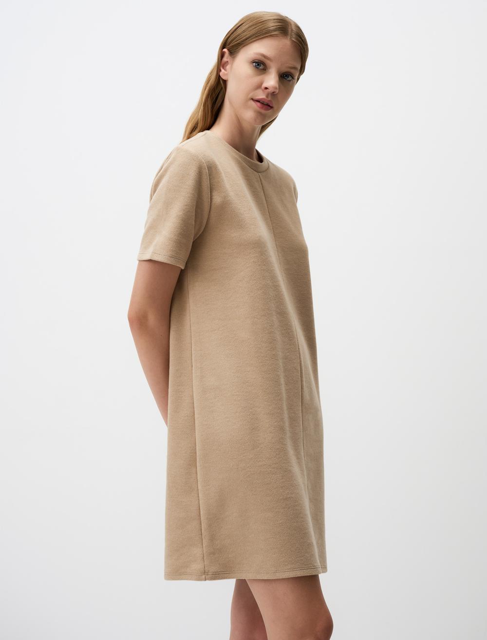 Loose Fit Crew Neck Short-Sleeve Dress - Beige - 4WW02131030988