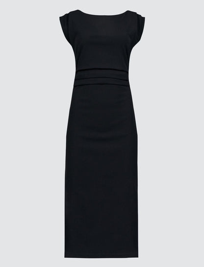 Round Neck Slim Fitted Midi Dress