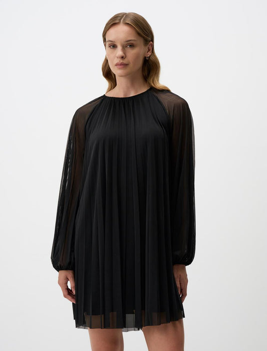 Round Neck Pleated Mini Dress