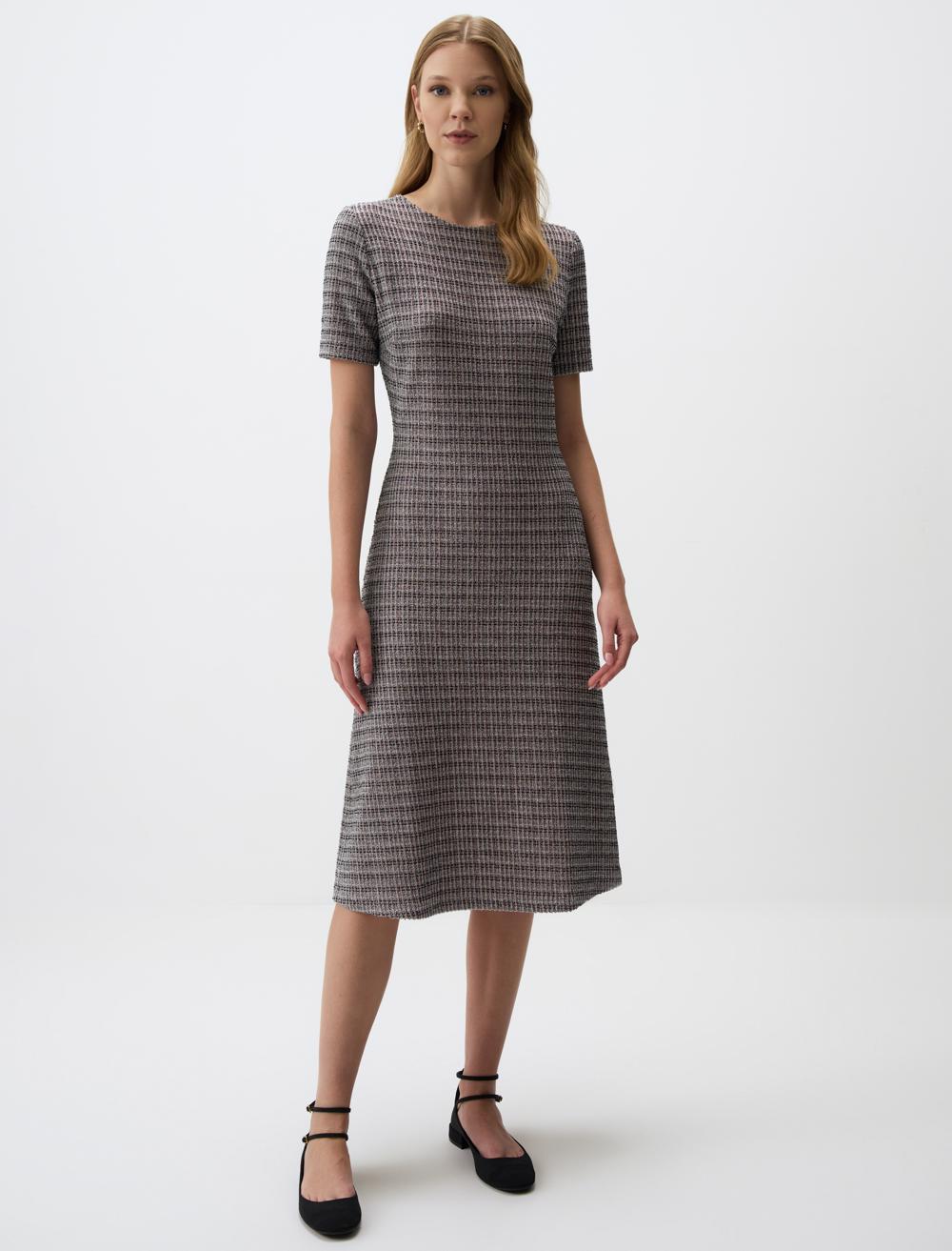Crew Neck Short-Sleeve Dress - 4WW131398