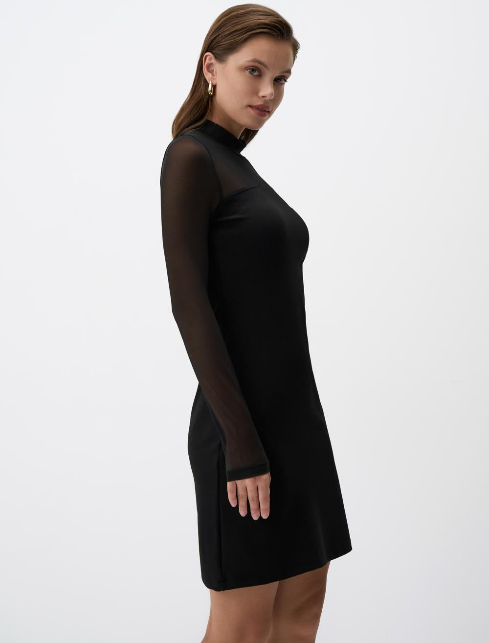 Half Turtleneck Long Sleeve Knitted Mini Dress