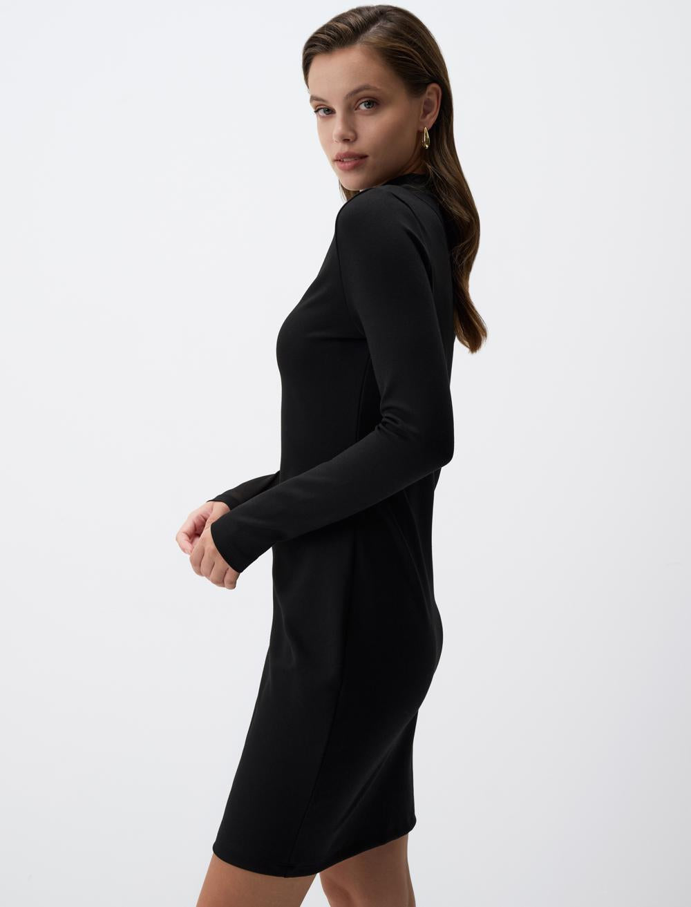Half Turtleneck Long Sleeve Knitted Mini Dress