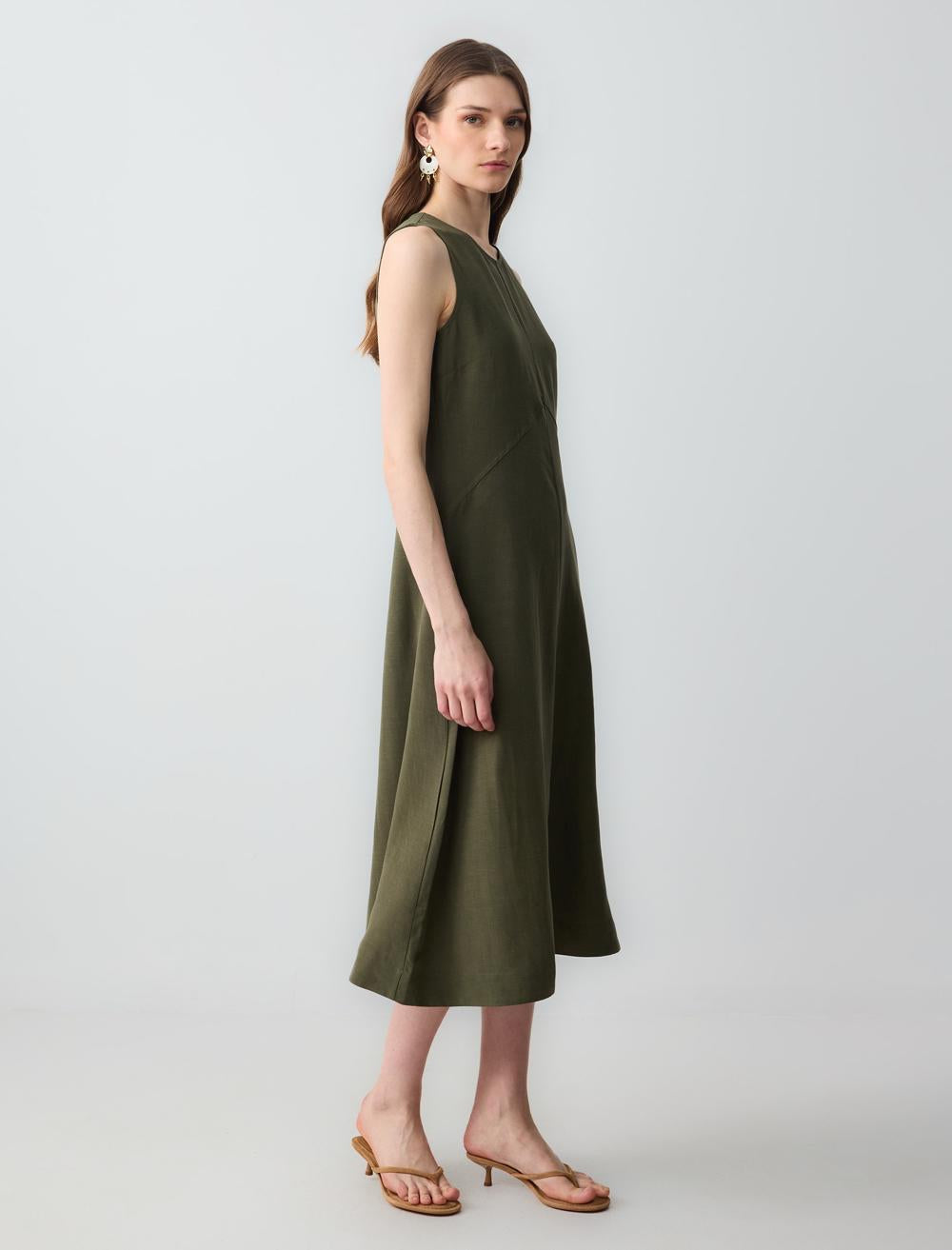 Loose Fit Crew Neck Sleeveless-Sleeve Dress - Khaki - 5SW062688310