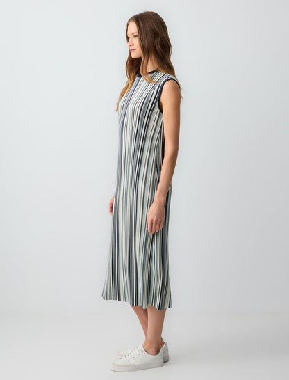Relaxed Fit Crew-Neck Striped Knitted Midi Dress