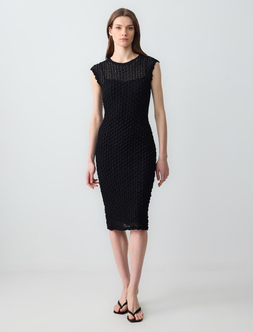 Slim Fit Crew Neck Short-Sleeve Dress - 5SW063649