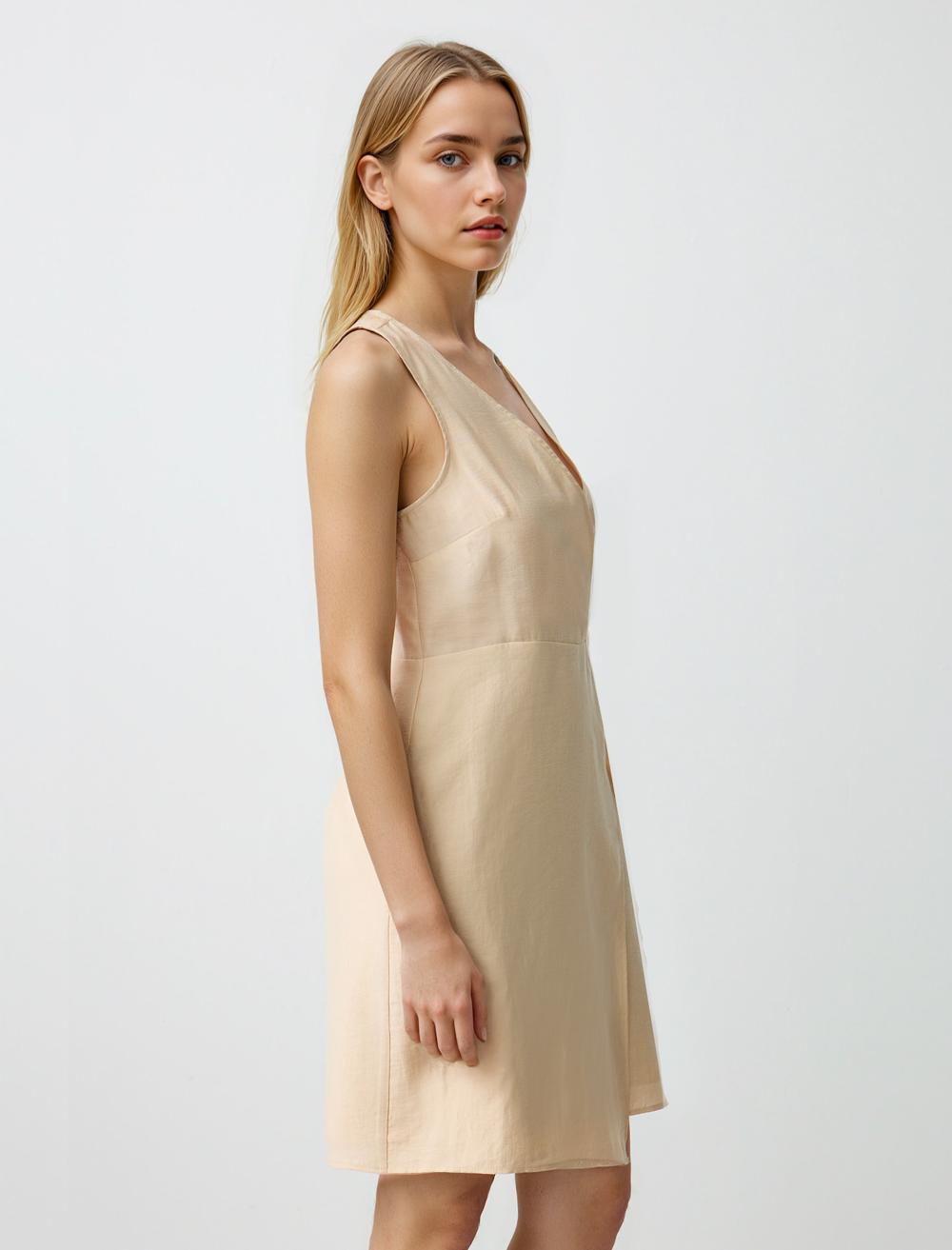 V-Neck Sleeveless-Sleeve Dress - Ecru - 5SW064409114