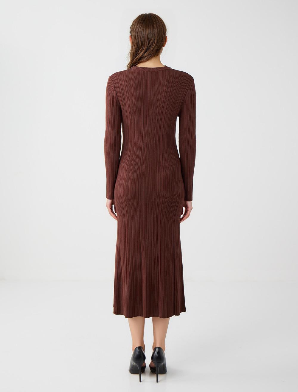 Slim Fit Crew Neck Long-Sleeve Dress - 5WW065866