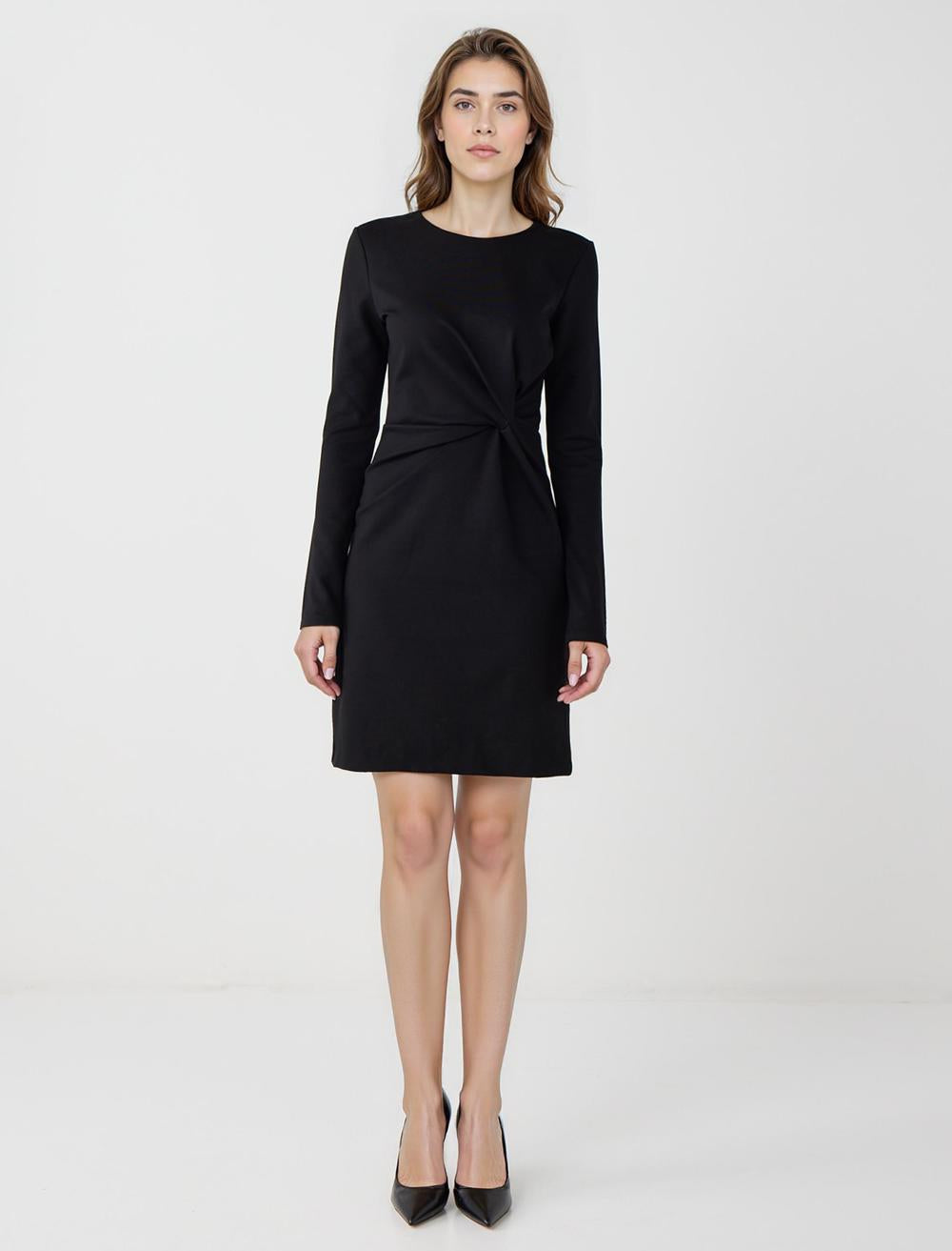 Crew Neck Long-Sleeve Dress - Black - 5WW066072900