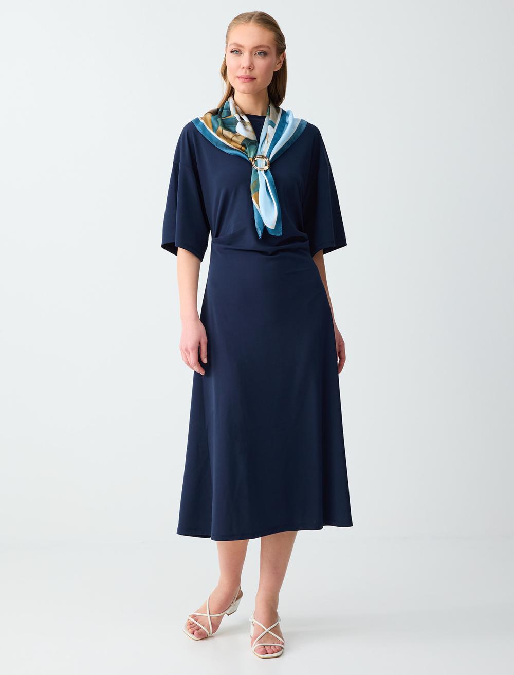 Slim Fit Crew Neck Dress - Dark Blue - 6SW065526494