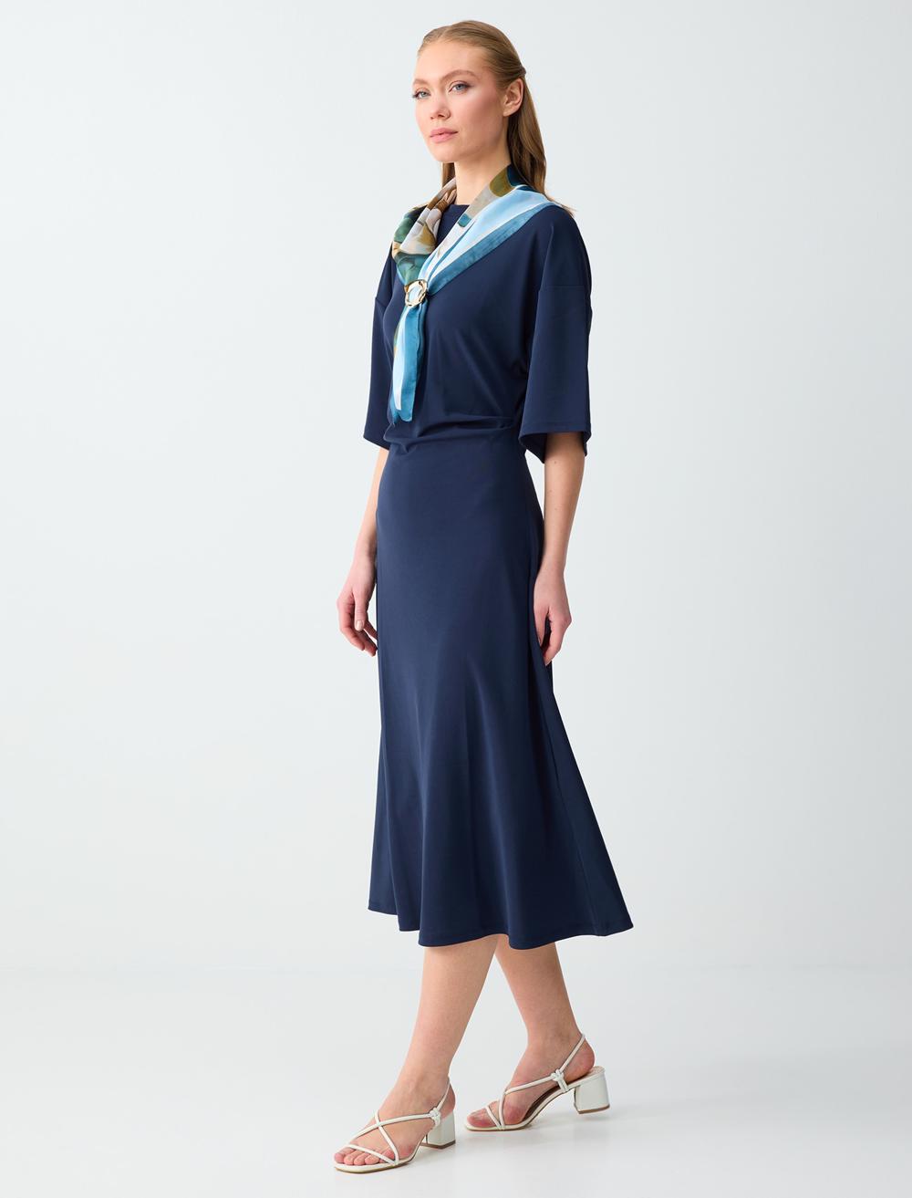 Slim Fit Crew Neck Dress - Dark Blue - 6SW065526494
