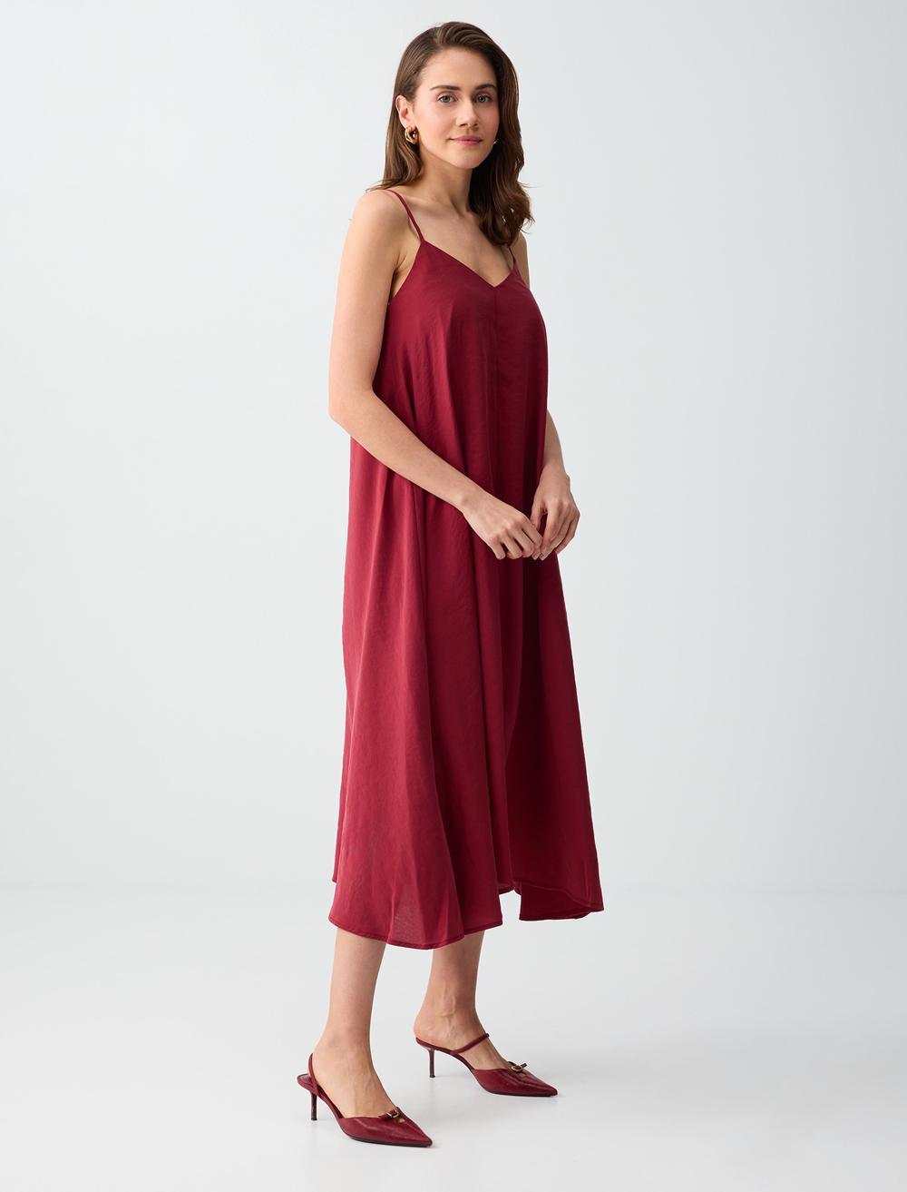 Loose Fit V-Neck Spaghetti Strap Dress - Red - 6SW066565600