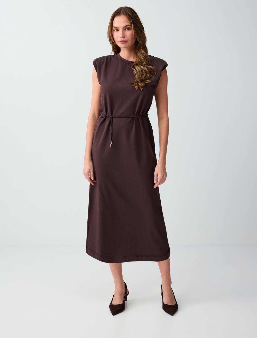Normal Fit Crew Neck Sleeveless Dress - Bitter Brown - 6SW066800803